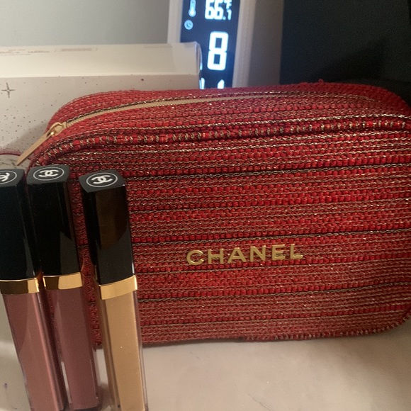 Chanel gift set - Picture 2 of 3